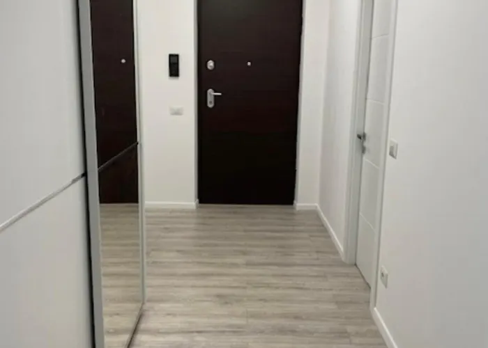 Apartmán Elysium Old Square, Free Street Parking Within The Limits Of Available Spaces And Paid Parking One Minute Away, Smart Tv Bukurešť